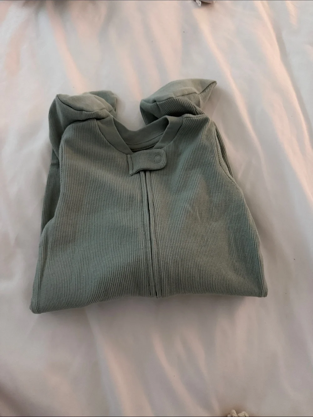 Little Planet Organic Baby Pajamas in Sage Green NWT